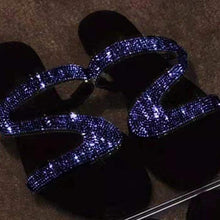 Load image into Gallery viewer, Women Summer Flat Bling Slippers Transparent Soft Jelly Shoes Female Flip Flops Sandals Outdoor Beach Ladies Slides Plus Size