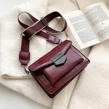 Load image into Gallery viewer, 2019 new mini handbags women fashion ins ultra fire retro wide shoulder strap messenger bag purse simple style Crossbody Bags
