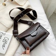 Load image into Gallery viewer, 2019 new mini handbags women fashion ins ultra fire retro wide shoulder strap messenger bag purse simple style Crossbody Bags
